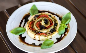 Sundried tomato, Pesto & Olive pinwheel